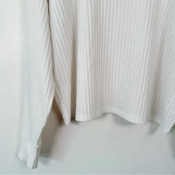 Aritzia Womens Size Medium Rudko Long Sleeve Ribbed Crop Top - Picture 8 of 15